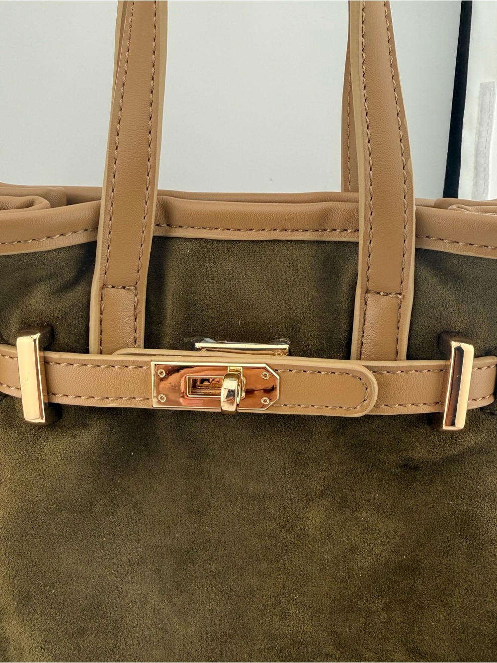 NWT Remi and Reid Green/Tan Faux Suede and Faux Leather Mini Tote and Crossbody - Picture 6 of 16